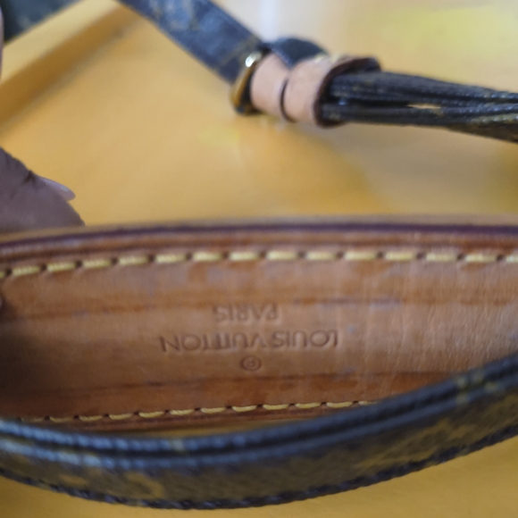 Vintage Louis Vuitton Amazone | EUC | Monogram | COA Included - Picture 8 of 10